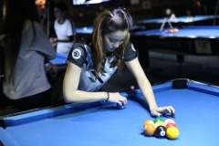 hustlersbangkok.com_a_game_of_pool_at_hustlers_in_bangkok